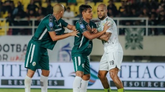 Persib Belum Terkalahkan di BRI Liga 1, Bojan Hodak Bicara Persaingan dengan Persebaya