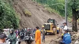 Longsor Susulan Terjang Sukabumi, Akses Jalan Nasional Jalur Bagbagan-Kiaradua Terputus Total