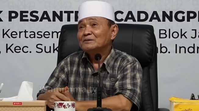 Innalillahi! Ulama Kharismatik Indramayu KH Buya Syakur Yasin Wafat Berpulang, Ini Profilnya