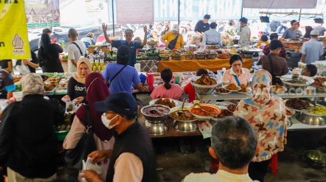 Warga Bandung dan Sekitarnya Berikut Jadwal Buka Puasa di Jumat Berkah 4 Ramadan 1445 H