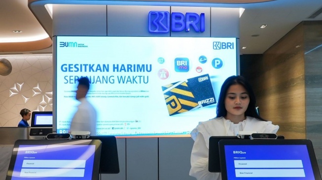 Nasabah bisa mengambil KPR di BRI. (Dok: BRI)