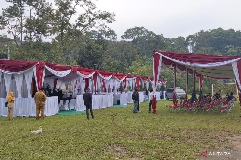 Kondisi TPS 08 Desa Bojongkoneng, Babakanmadang, Bogor, Jawa Barat, yang menjadi tempat Presiden Prabowo Subianto menyalurkan hak pilih. (ANTARA/M Fikri Setiawan)